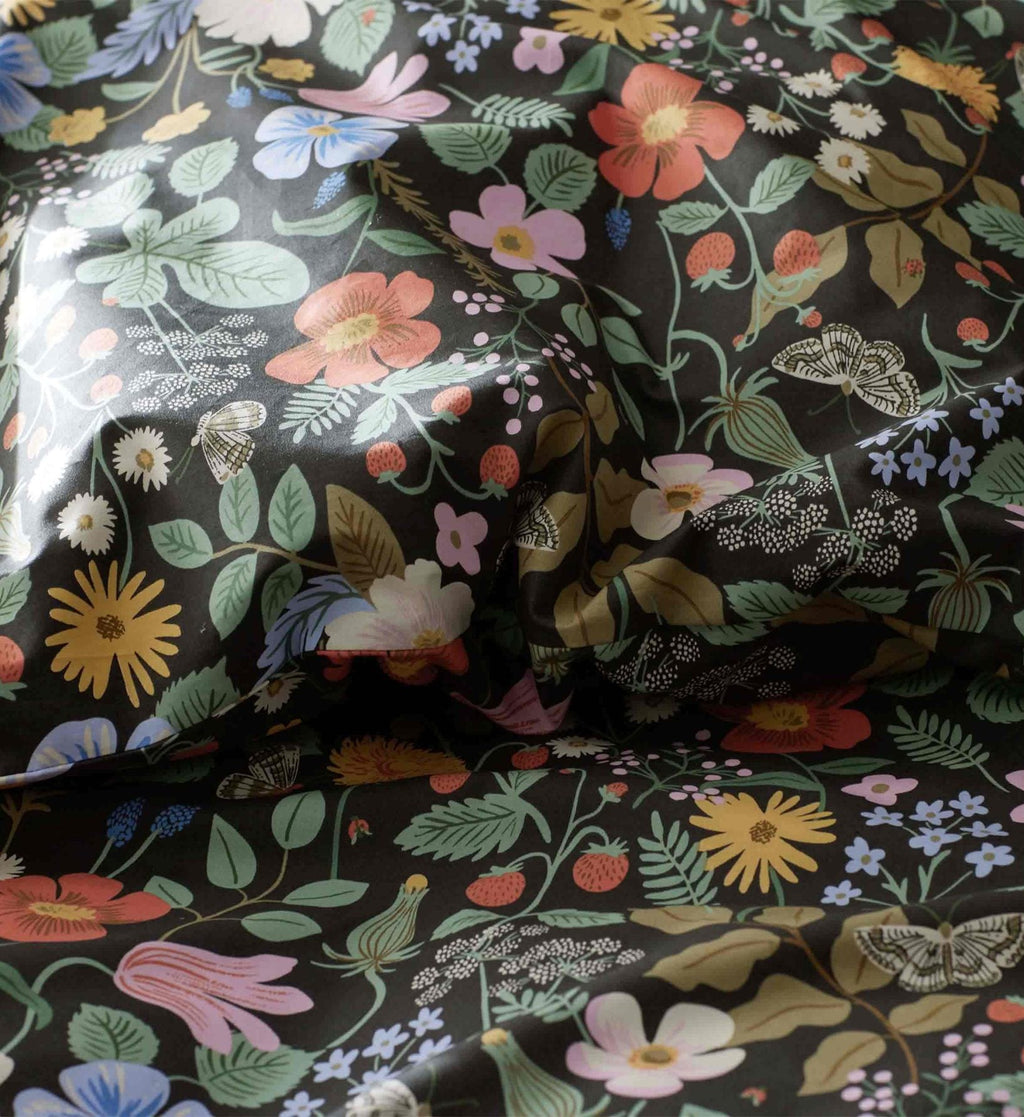 Percale Duvet Cover - Strawberry Fields Black