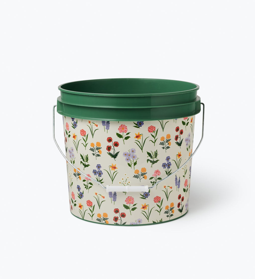 Bucket - Garden Study